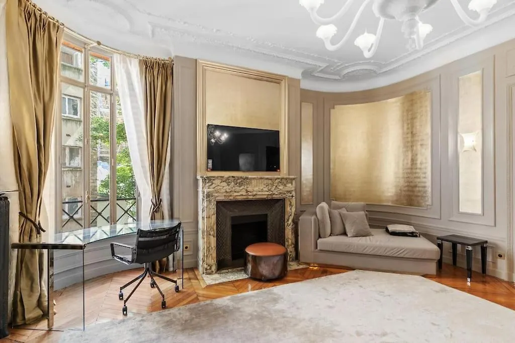 Magnifique Appartement A Arc De Triomphe 264 M2 location