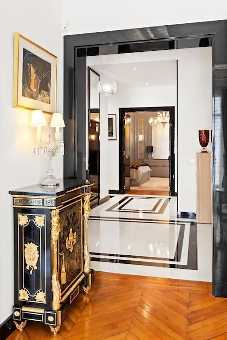 Magnifique Appartement A Arc De Triomphe 264 M2 Paris 0*,